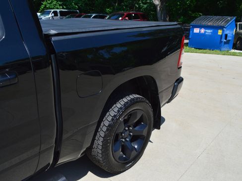 Used 2019 RAM 1500 Big Horn AWD/4WD image 4