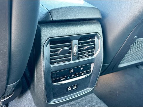 Used 2023 BMW 330i 330i w/ Driving Assistance Package image 25