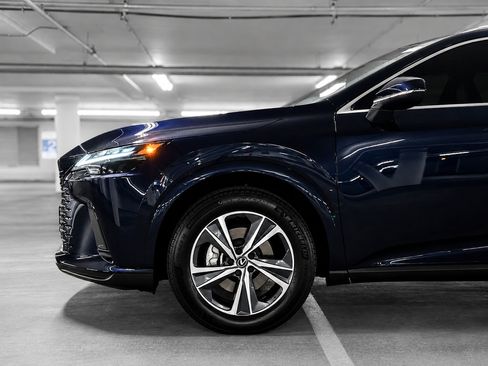 Used 2024 Lexus RX 350 Premium w/ Accessory Package (Z1) FWD image 16