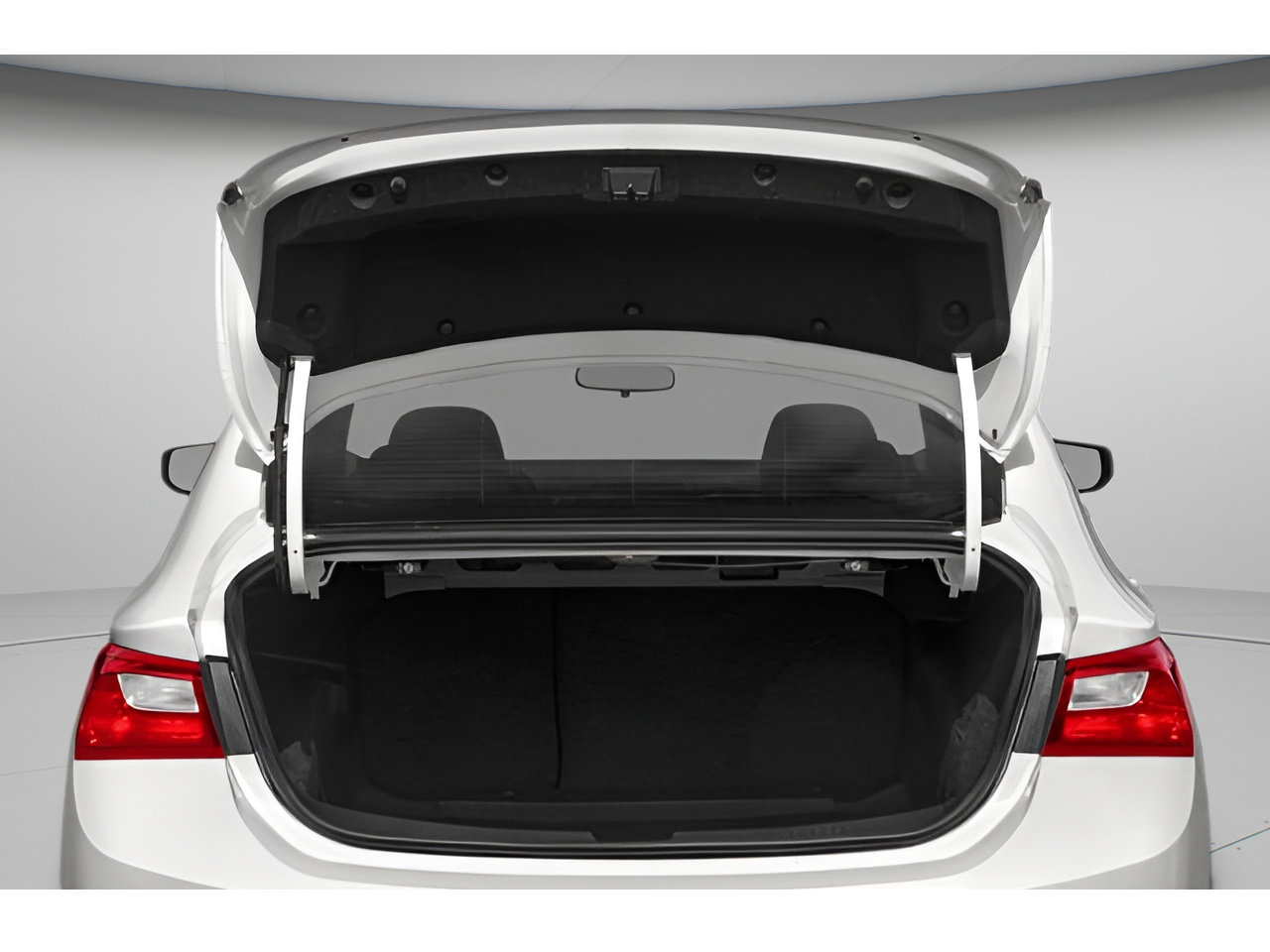 Used 2023 Chevrolet Malibu LT FWD image 29