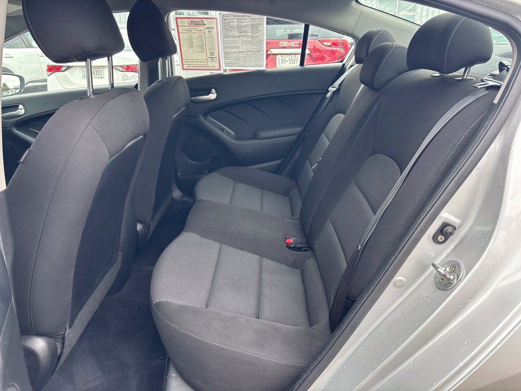 Used 2018 Kia Forte LX FWD image 12