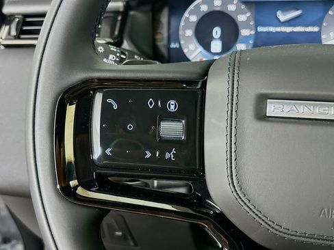 New 2026 Land Rover Range Rover Velar Dynamic SE AWD/4WD image 10