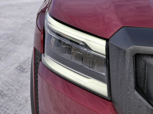 Used 2024 Nissan Frontier Pro-X w/ Pro Convenience Package image 16