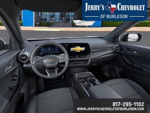 New 2026 Chevrolet Equinox LT w/ Convenience Package II image 18