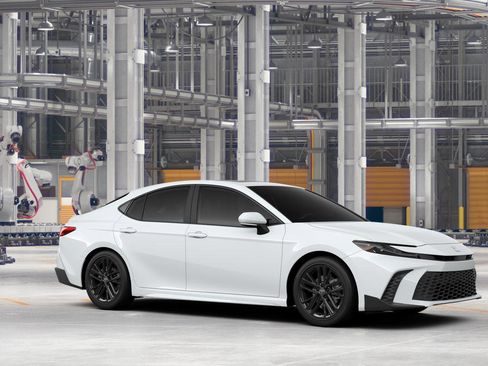 New 2026 Toyota Camry Hybrid AWD/4WD image 16