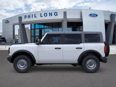 New 2025 Ford Bronco 4-Door image 3
