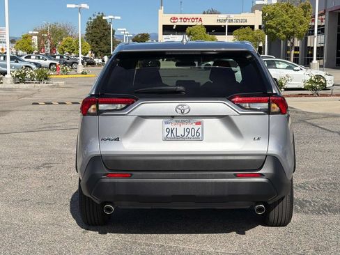 Certified 2025 Toyota RAV4 LE FWD image 4