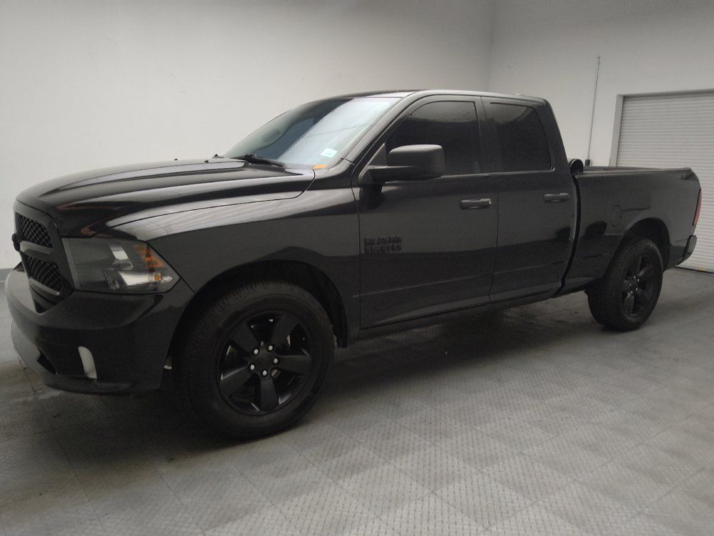 Used 2018 RAM 1500 Express w/ Black Ram 1500 Express Group RWD image 2