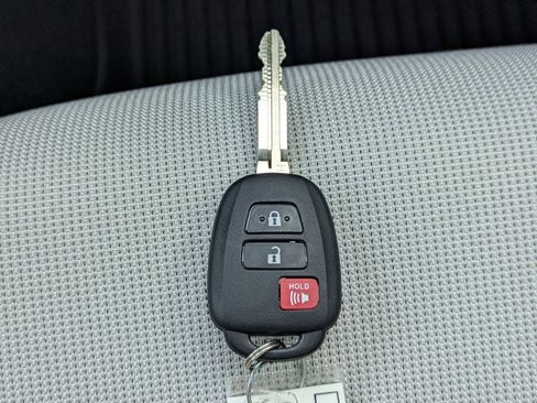 New 2026 Toyota Corolla Cross L image 29