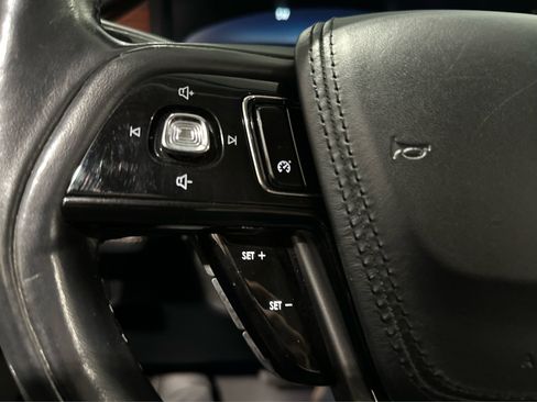 Used 2021 Lincoln Aviator Reserve image 26