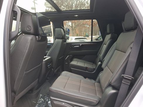 New 2026 Chevrolet Tahoe High Country image 11