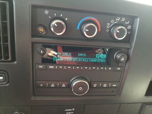 New 2026 GMC Savana 2500 RWD image 11