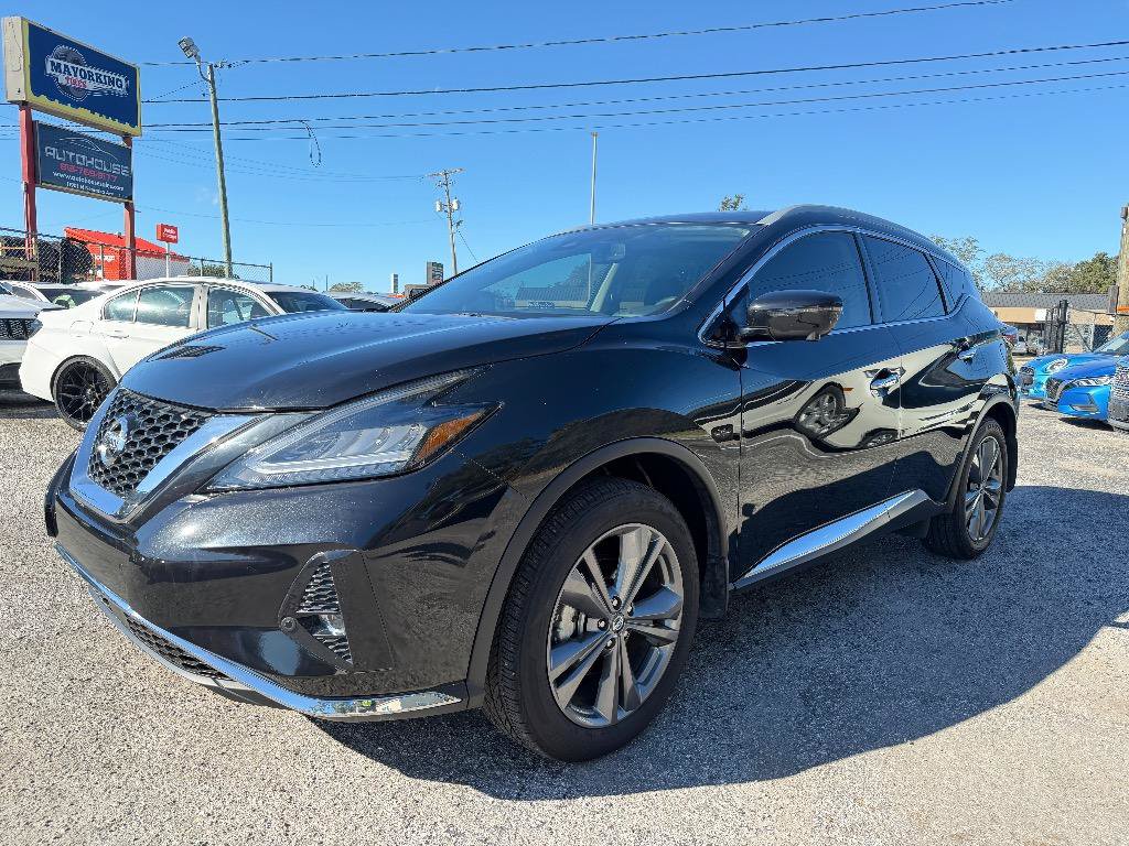 Used 2022 Nissan Murano Platinum w/ Cargo Package FWD image 1