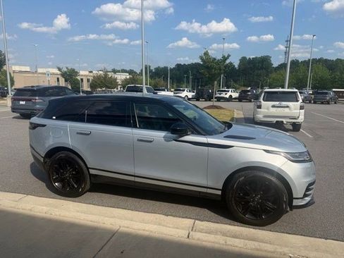 Used 2023 Land Rover Range Rover Velar R-Dynamic S AWD/4WD image 5