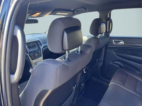 Certified 2020 Jeep Grand Cherokee Laredo image 23