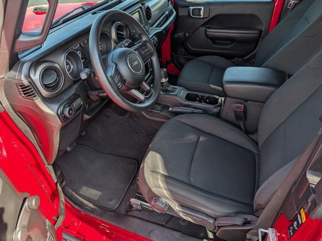 Used 2021 Jeep Wrangler Sport AWD/4WD image 9