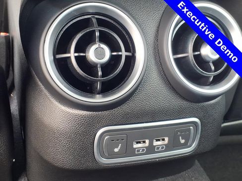 New 2025 Alfa Romeo Giulia AWD image 12