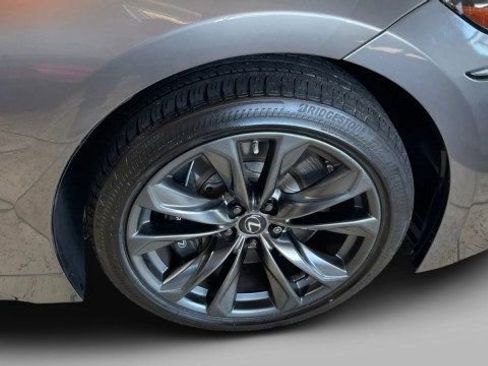 Used 2018 Lexus LS 500 F Sport w/ Accessory Package (Z2) image 21