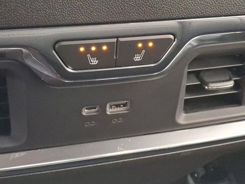 Used 2023 GMC Sierra 1500 Denali w/ Denali Reserve Package image 11