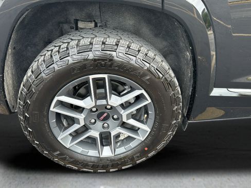 Used 2026 GMC Terrain AT4 w/ Convenience Package III AWD/4WD image 25