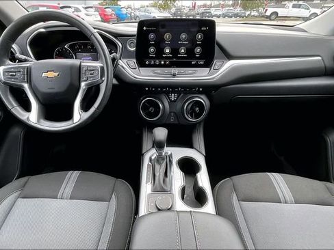 Used 2023 Chevrolet Blazer LT image 7