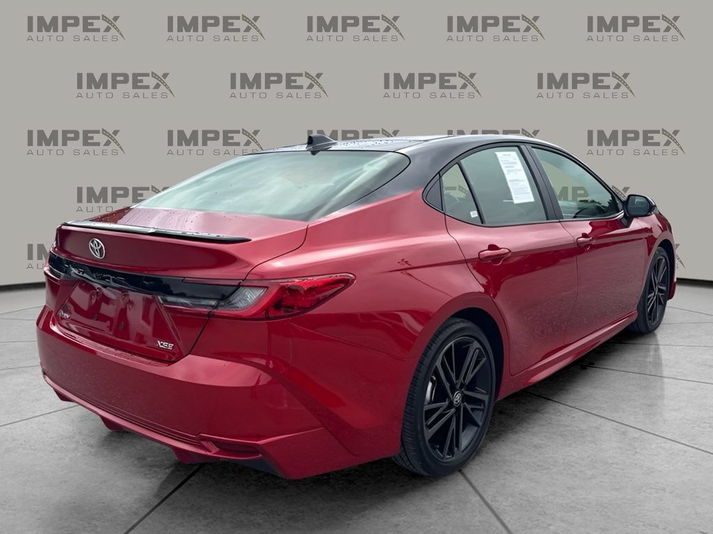 Used 2025 Toyota Camry XSE FWD image 3