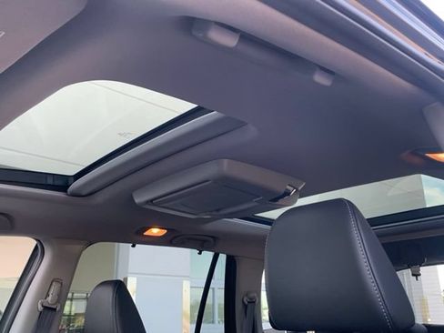Used 2019 Honda Pilot Elite image 10