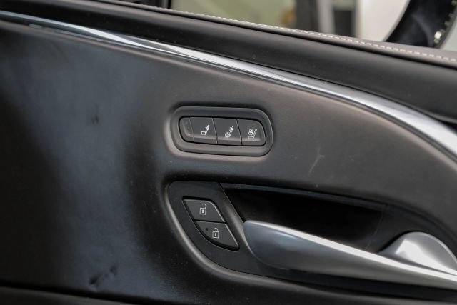 Used 2023 Cadillac Escalade V AWD/4WD image 63
