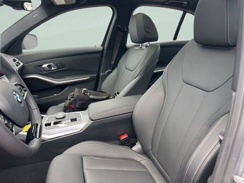 Used 2025 BMW 330i xDrive Sedan w/ Convenience Package image 26