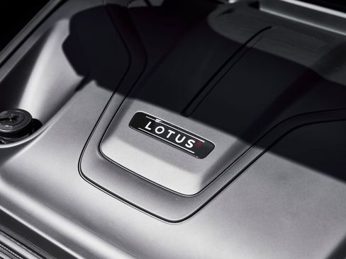 Used 2026 Lotus Emira SE RWD image 20