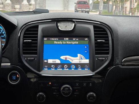 Used 2012 Chrysler 300 SRT8 w/ 19-Premium Speaker Group image 17