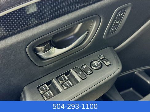 Used 2025 Honda Pilot Elite image 20