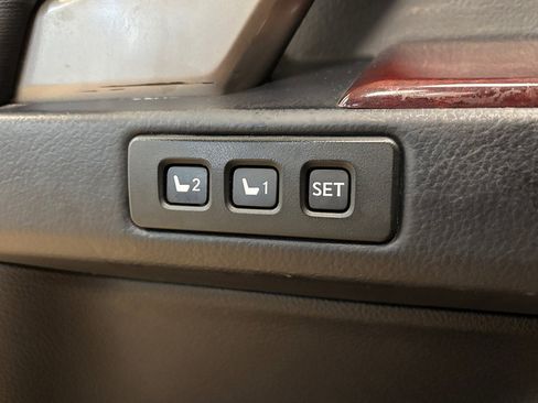 Used 2014 Lexus GX 460 Luxury AWD/4WD image 30