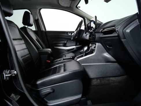 Certified 2018 Ford EcoSport Titanium AWD/4WD image 11