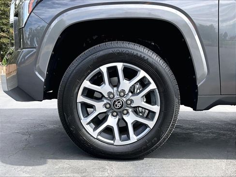 Used 2026 Toyota Tundra 1794 Edition AWD/4WD image 12