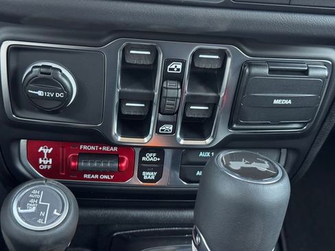 New 2026 Jeep Wrangler Unlimited Rubicon 392 w/ Quick Order Package 27X Moab AWD/4WD image 39