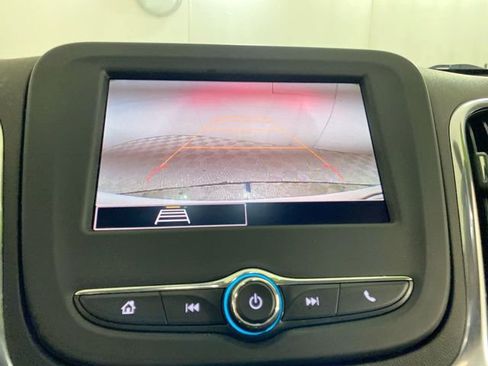 Used 2024 Chevrolet Equinox LT image 39