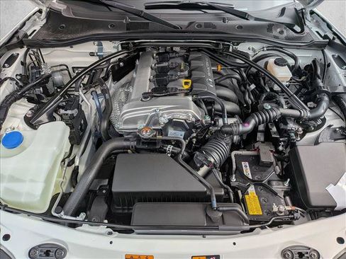 New 2026 MAZDA MX-5 Miata RF Club w/ Interior Package RWD image 16