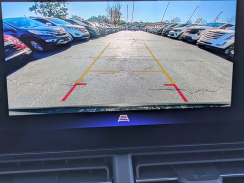 New 2026 Chevrolet Trax LT w/ Sunroof Package image 14