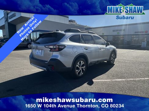 Certified 2022 Subaru Outback Limited XT image 5