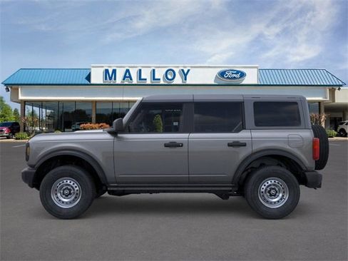 New 2025 Ford Bronco 4-Door image 3