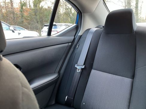 Used 2025 Nissan Sentra SV image 37