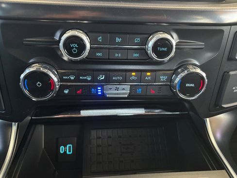 Used 2024 Ford F150 Raptor AWD/4WD image 17