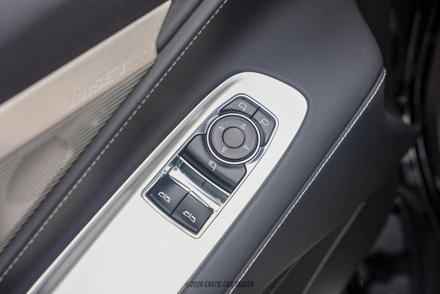 Used 2024 Chevrolet Corvette Z06 RWD image 21