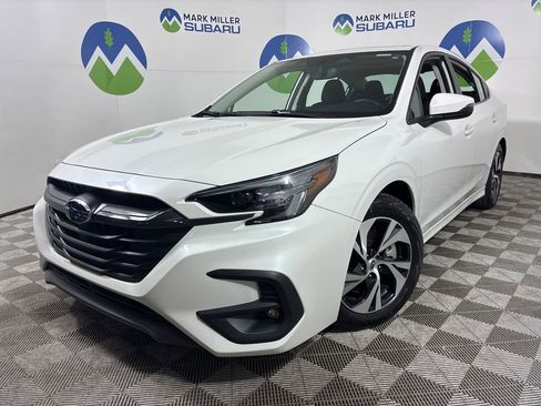 Used 2025 Subaru Legacy Premium image 4
