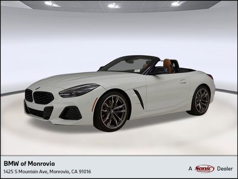 New 2026 BMW Z4 M40i w/ Premium Package image 1