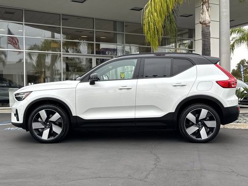 Certified 2023 Volvo XC40 Recharge Ultimate AWD/4WD image 2