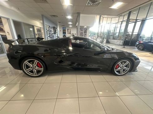 New 2027 Chevrolet Corvette Stingray Coupe w/ Z51 Performance Package RWD image 2