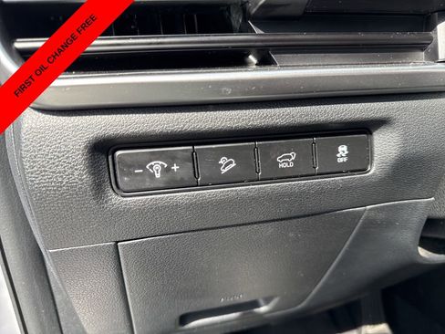 Used 2025 Kia Telluride S image 13