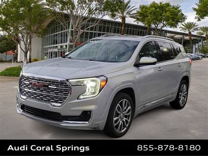 Used 2022 GMC Terrain Denali w/ Denali Premium Package
